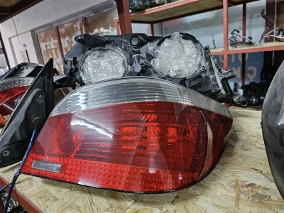 Bmw E60 sağ arka stop camı led