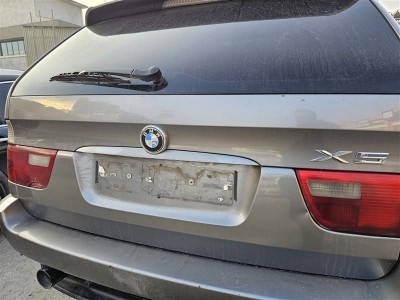 Bmw E53 X5 çıkma alt bagaj kapağı