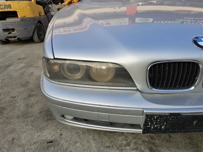 Bmw 5 Serisi E39 çıkma sağ ön far